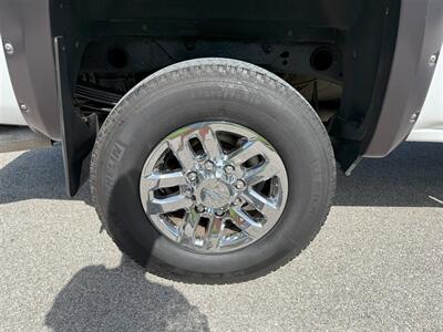 2018 Chevrolet Silverado 2500 LTZ   - Photo 27 - Bucyrus, KS 66013