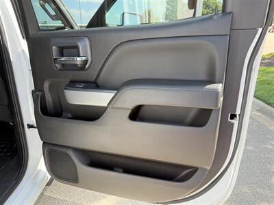 2018 Chevrolet Silverado 2500 LTZ   - Photo 38 - Bucyrus, KS 66013