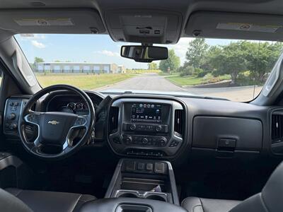 2018 Chevrolet Silverado 2500 LTZ   - Photo 13 - Bucyrus, KS 66013