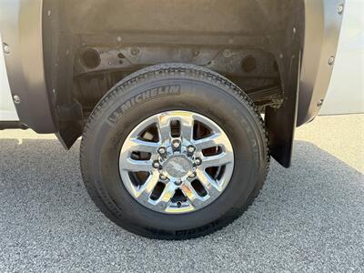2018 Chevrolet Silverado 2500 LTZ   - Photo 25 - Bucyrus, KS 66013