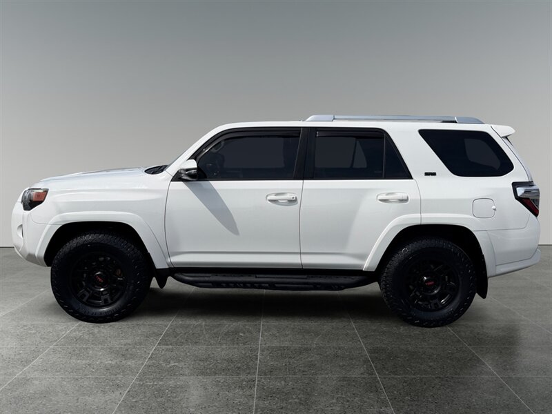 2016 Toyota 4Runner SR5 Premium  