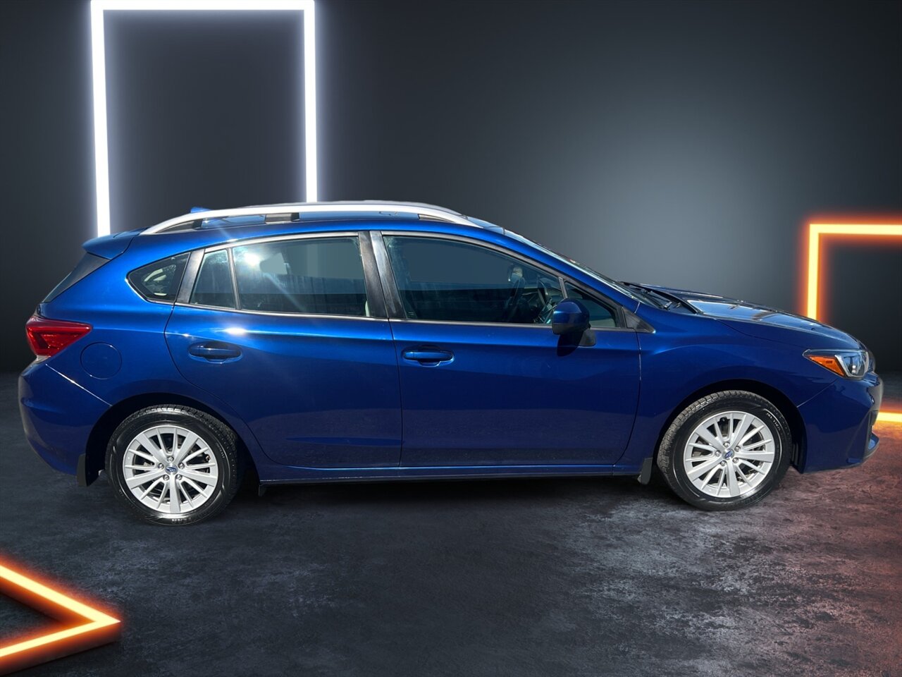 2017 Subaru Impreza 2.0i Premium photo 4