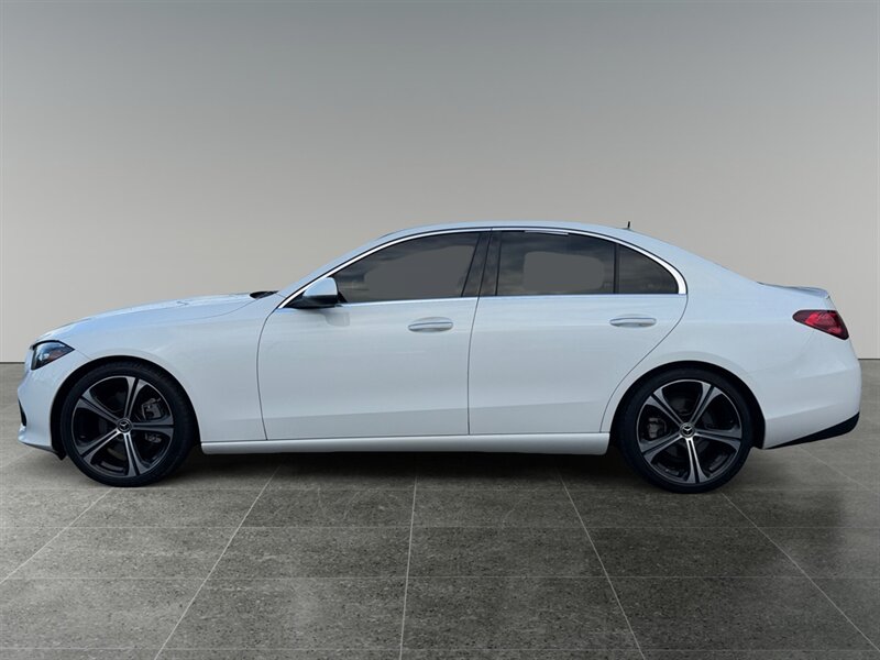 2022 Mercedes-Benz C 300  