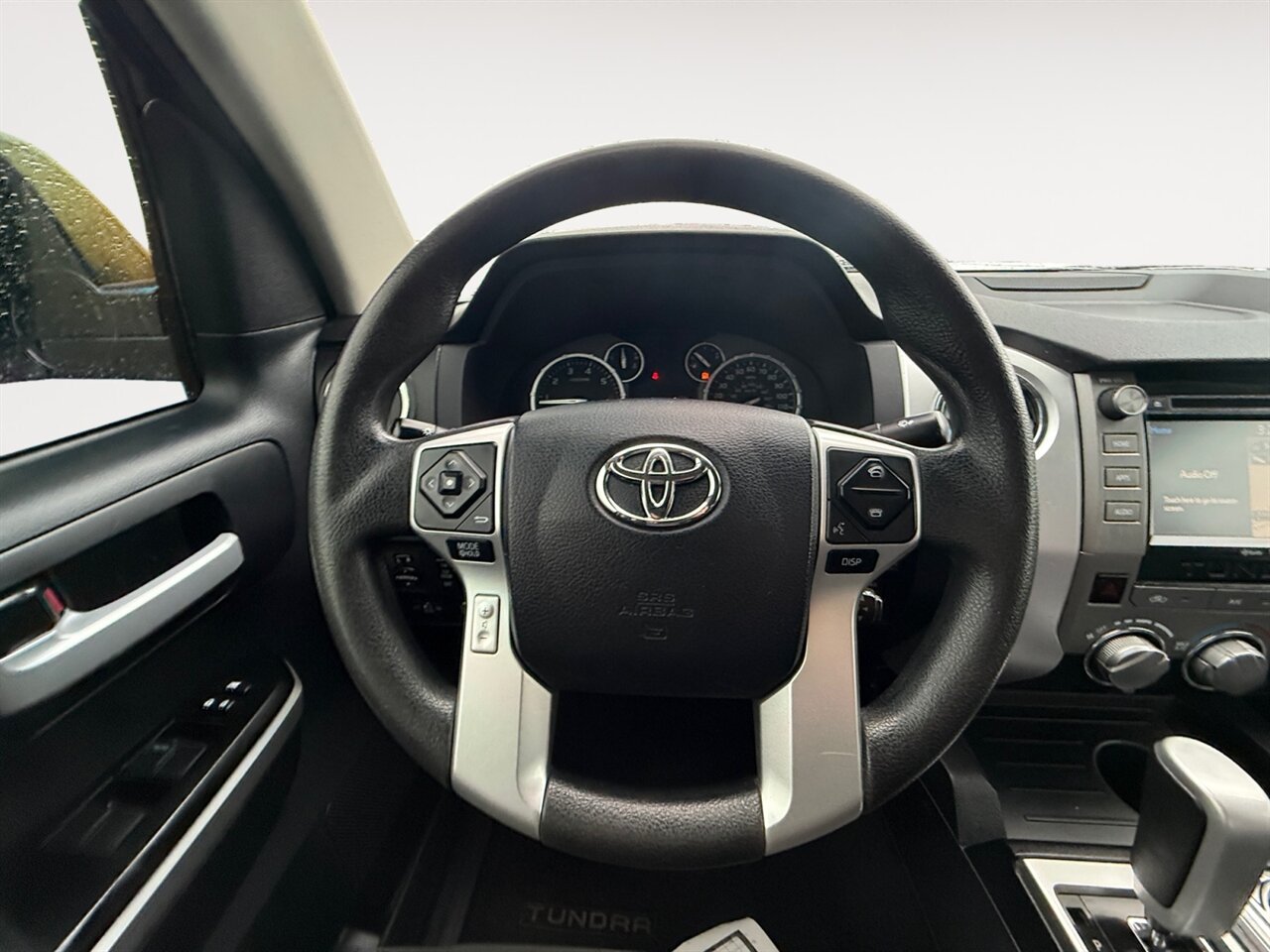 2016 Toyota Tundra SR5 - Photo 13