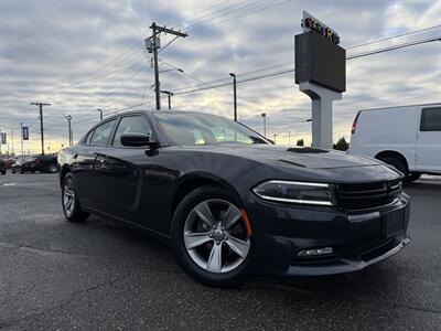2017 Dodge Charger SXT Sedan