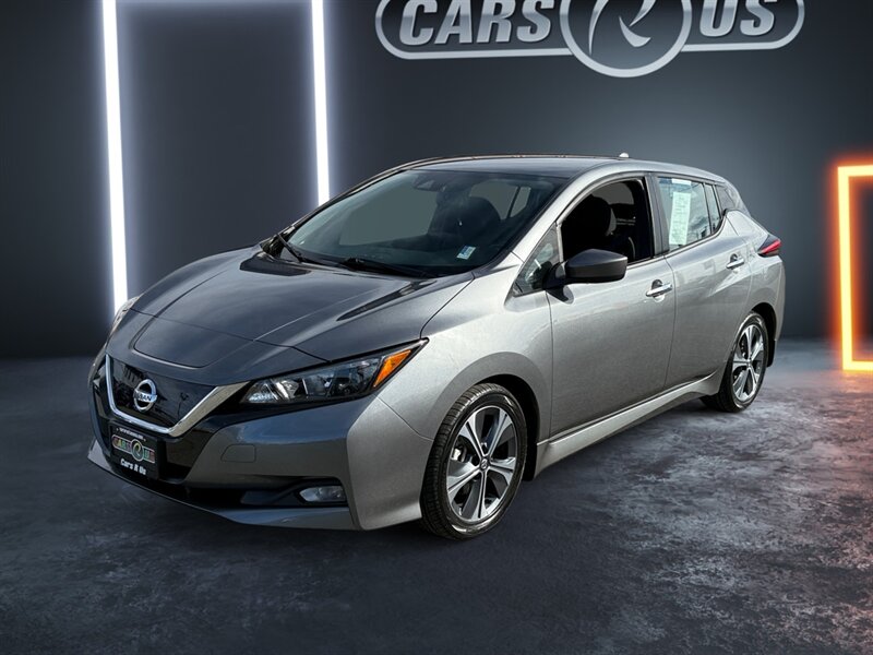 2020 Nissan LEAF SV  