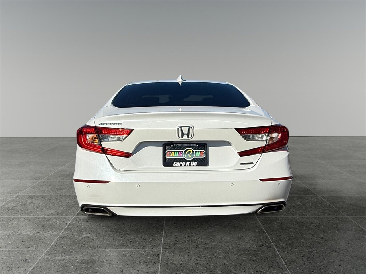 2018 Honda Accord Touring photo 4