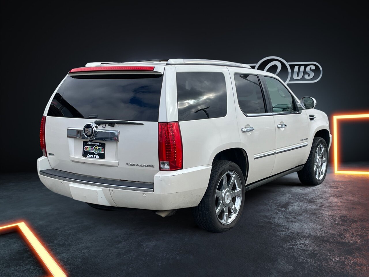 2012 Cadillac Escalade Luxury photo 4