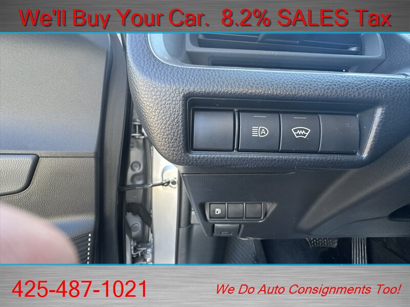 2024 Toyota Prius LE   - Photo 20 - Woodinville, WA 98072