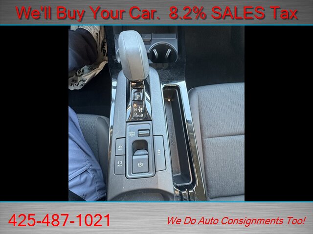 2024 Toyota Prius LE   - Photo 23 - Woodinville, WA 98072