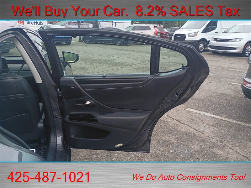 2023 Lexus ES 300h Ultra Luxury RARE ULTRA LUXURY LOW LOW MILES - Photo 17 - Woodinville, WA 98072