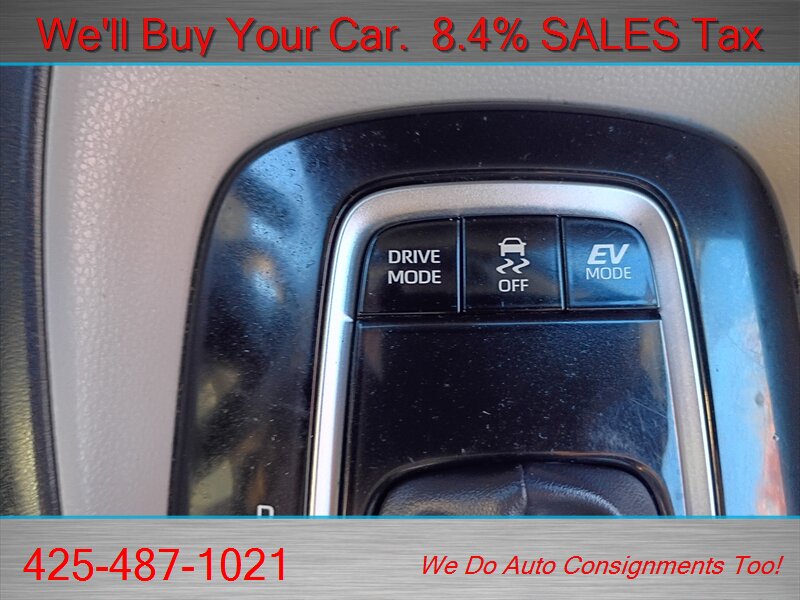 2024 Toyota Corolla LE HYBRID GREAT GAS MILEAGE - Photo 28 - Woodinville, WA 98072