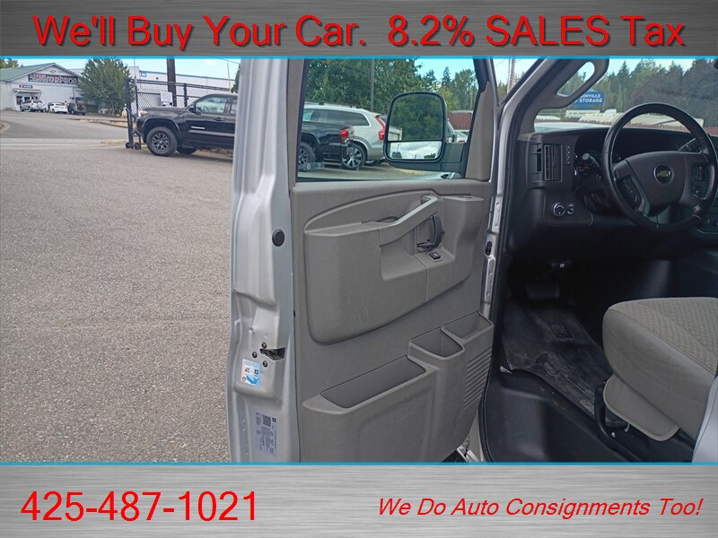 2020 Chevrolet Express LS 3500 ONE OWNER 15 PASSENGER - Photo 6 - Woodinville, WA 98072