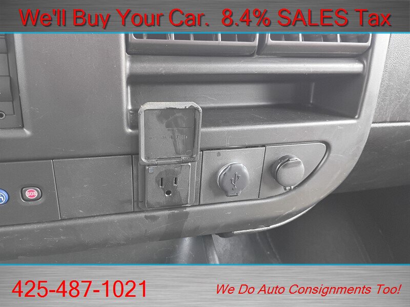 2020 Chevrolet Express LS 3500 ONE OWNER 15 PASSENGER - Photo 30 - Woodinville, WA 98072