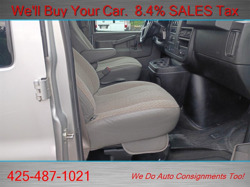 2020 Chevrolet Express LS 3500 ONE OWNER 15 PASSENGER - Photo 23 - Woodinville, WA 98072