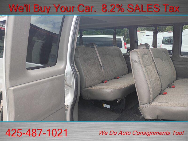 2020 Chevrolet Express LS 3500 ONE OWNER 15 PASSENGER - Photo 28 - Woodinville, WA 98072