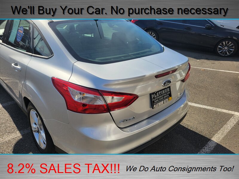2013 Ford Focus SE  5 SPEED MANUAL - Photo 7 - Woodinville, WA 98072