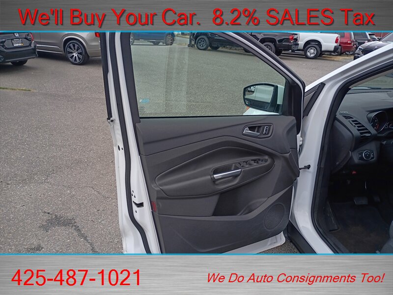 2016 Ford Escape SE  AWD - Photo 9 - Woodinville, WA 98072