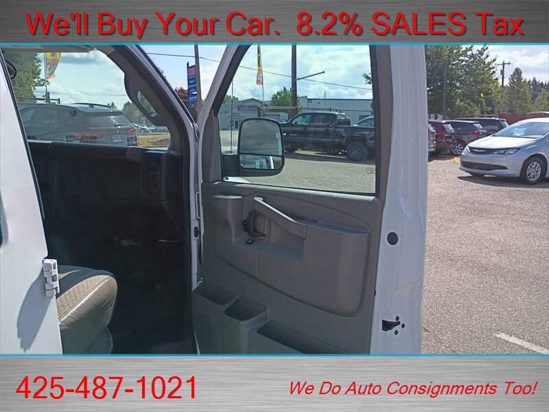2017 Chevrolet Express LT 3500 - Photo 21 - Woodinville, WA 98072