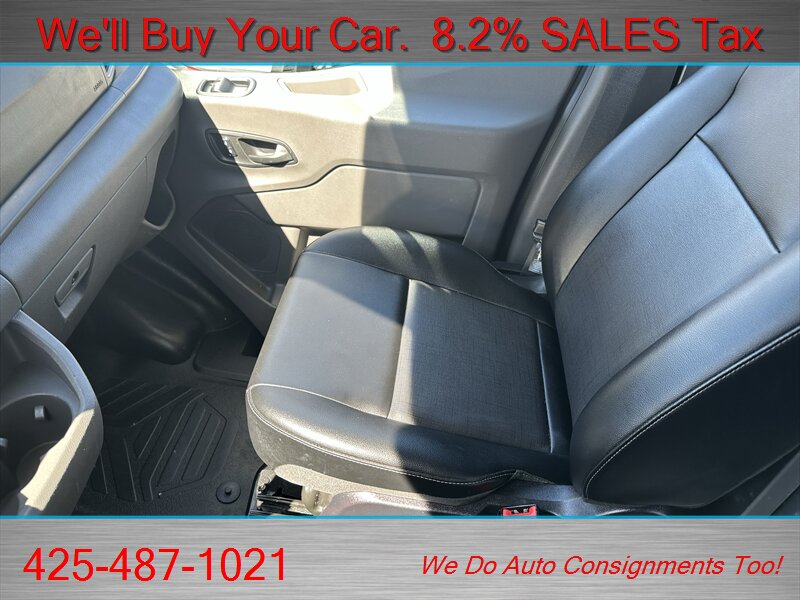 2023 Ford Transit 250   - Photo 14 - Woodinville, WA 98072