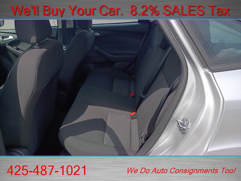 2018 Ford Focus SE - Photo 12 - Woodinville, WA 98072