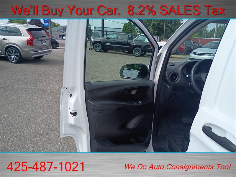 2018 Mercedes-Benz Metris Worker Cargo  4 DOOR - Photo 10 - Woodinville, WA 98072