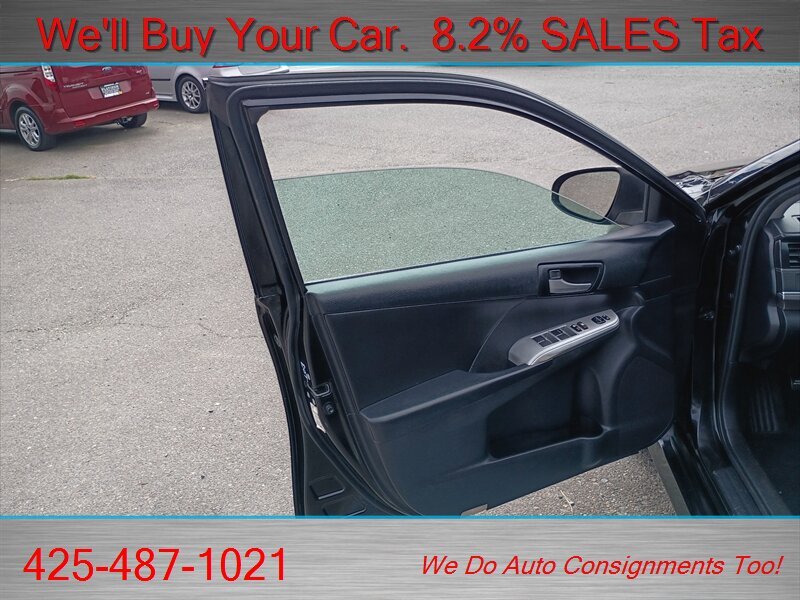 2013 Toyota Camry L   - Photo 10 - Woodinville, WA 98072