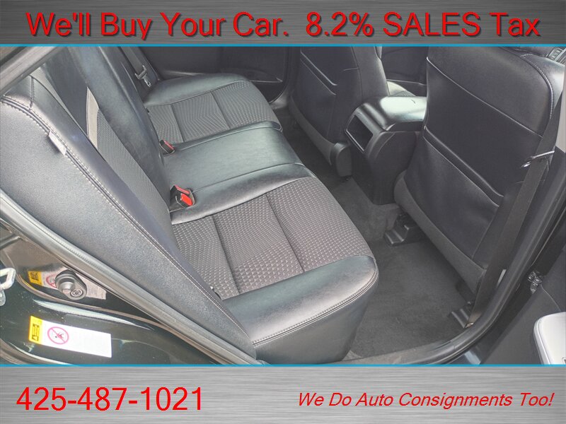 2013 Toyota Camry L   - Photo 18 - Woodinville, WA 98072