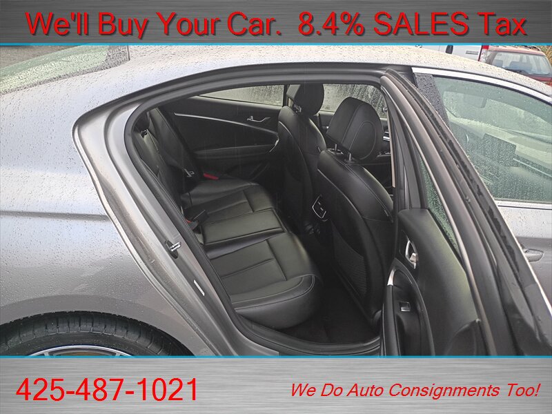2025 Genesis G70 2.5T Standard - Photo 14 - Woodinville, WA 98072