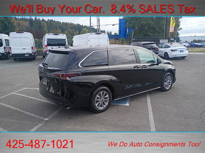 2025 Toyota Sienna LE 8-Passenger  LOW LOW MILES HYBRID 8 PASS - Photo 6 - Woodinville, WA 98072