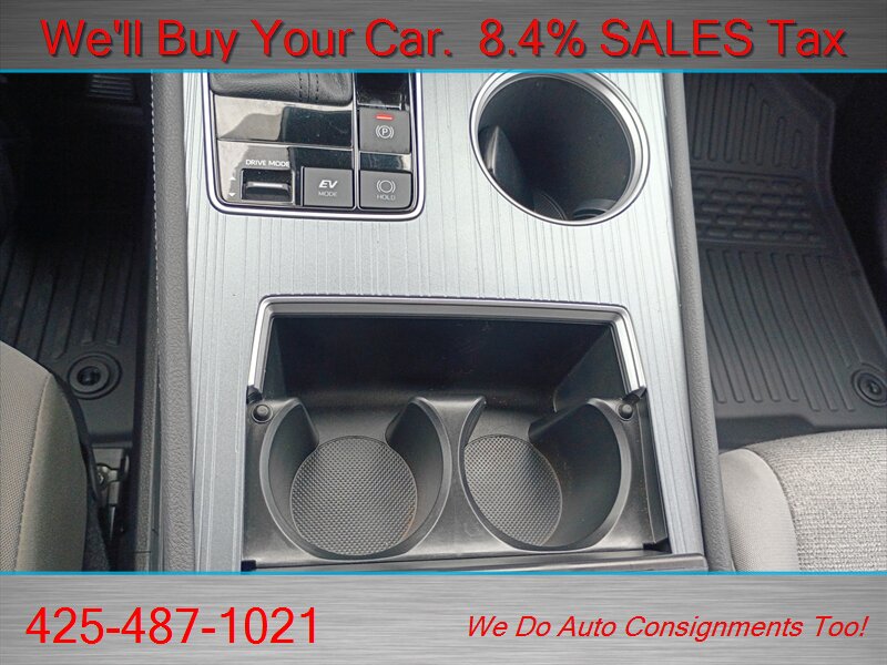2025 Toyota Sienna LE 8-Passenger  LOW LOW MILES HYBRID 8 PASS - Photo 43 - Woodinville, WA 98072