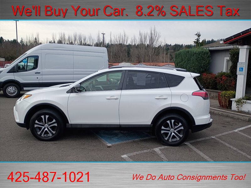 2017 Toyota RAV4 LE - Photo 5 - Woodinville, WA 98072