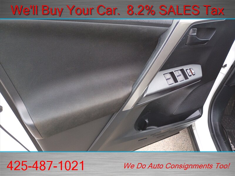 2017 Toyota RAV4 LE - Photo 14 - Woodinville, WA 98072