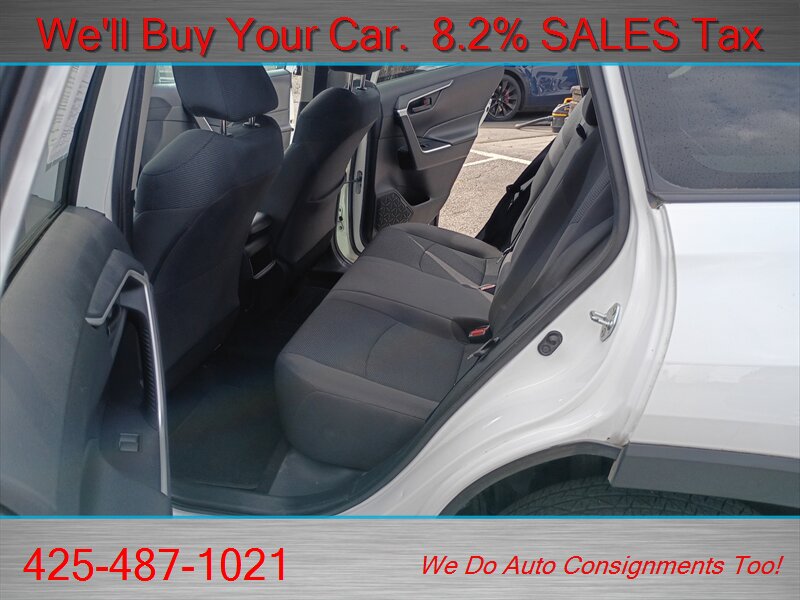 2020 Toyota RAV4 LE - Photo 16 - Woodinville, WA 98072