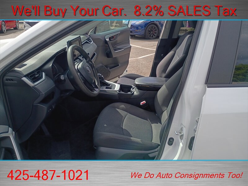 2020 Toyota RAV4 LE - Photo 11 - Woodinville, WA 98072