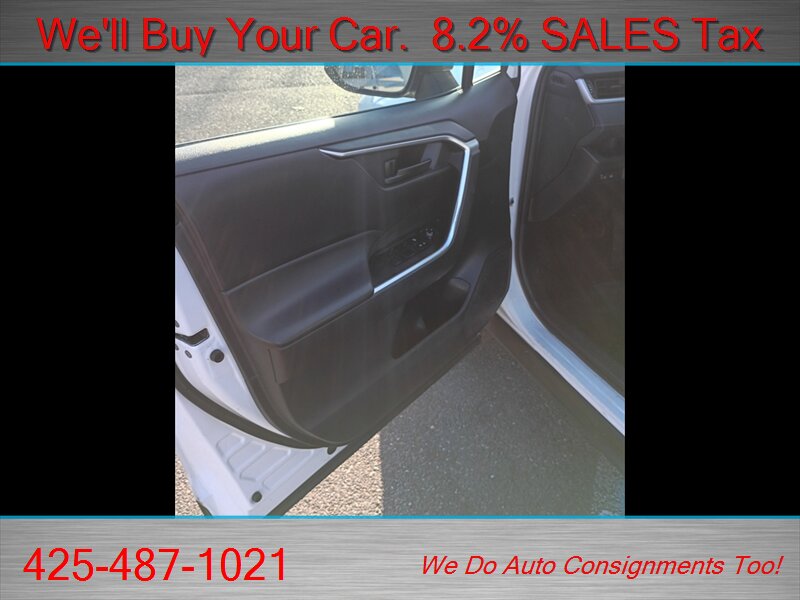 2020 Toyota RAV4 LE   - Photo 11 - Woodinville, WA 98072