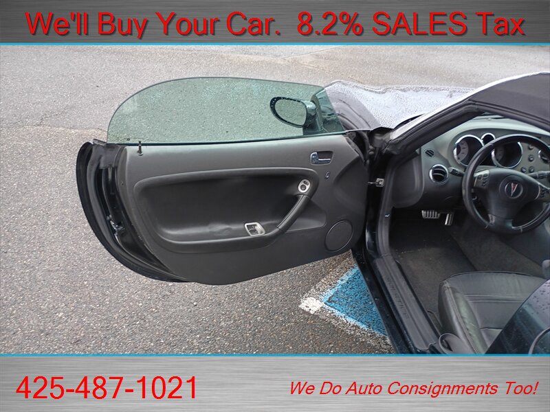 2008 Pontiac Solstice   - Photo 15 - Woodinville, WA 98072