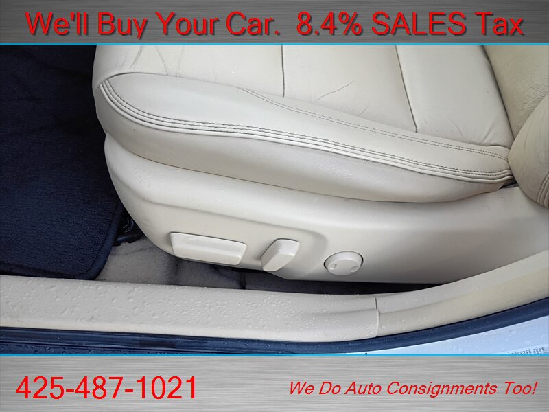 2015 Toyota Camry Hybrid LE  HYBRID - Photo 8 - Woodinville, WA 98072
