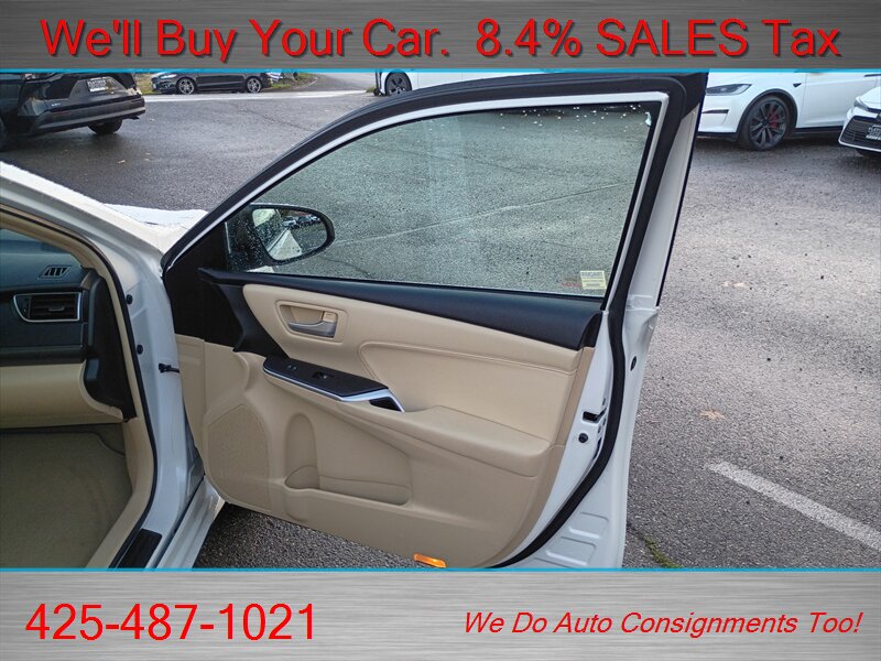 2015 Toyota Camry Hybrid LE  HYBRID - Photo 10 - Woodinville, WA 98072
