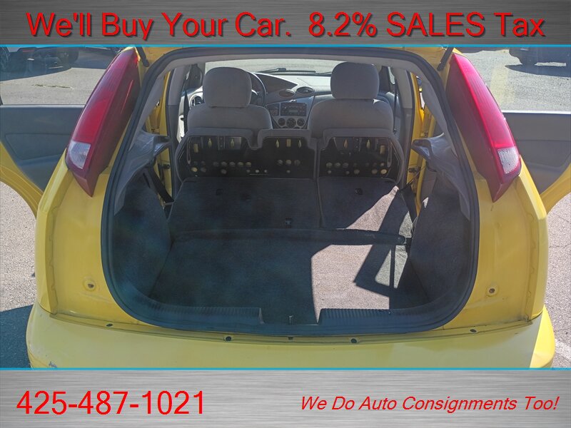 2002 Ford Focus ZX5   - Photo 17 - Woodinville, WA 98072