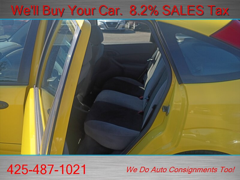 2002 Ford Focus ZX5   - Photo 16 - Woodinville, WA 98072