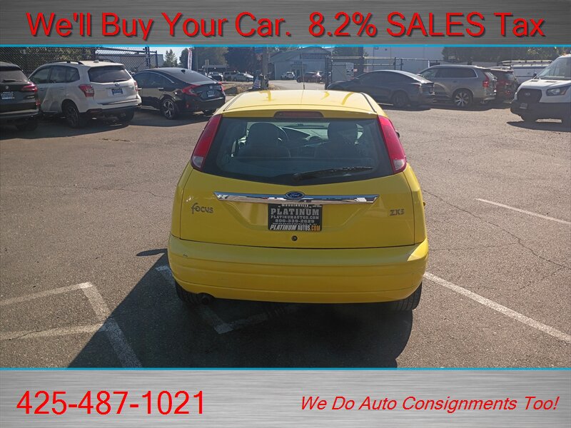 2002 Ford Focus ZX5   - Photo 7 - Woodinville, WA 98072