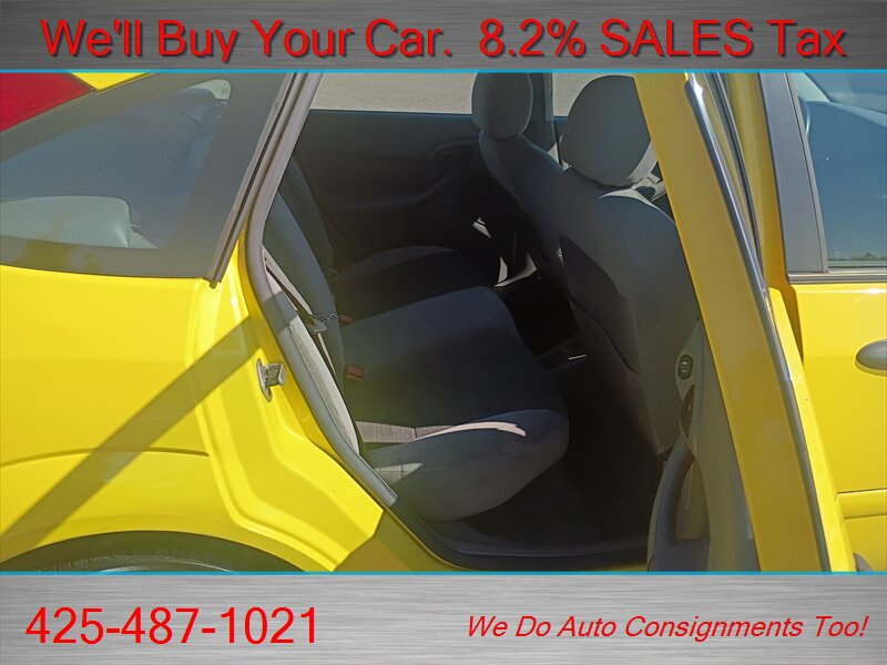 2002 Ford Focus ZX5   - Photo 14 - Woodinville, WA 98072
