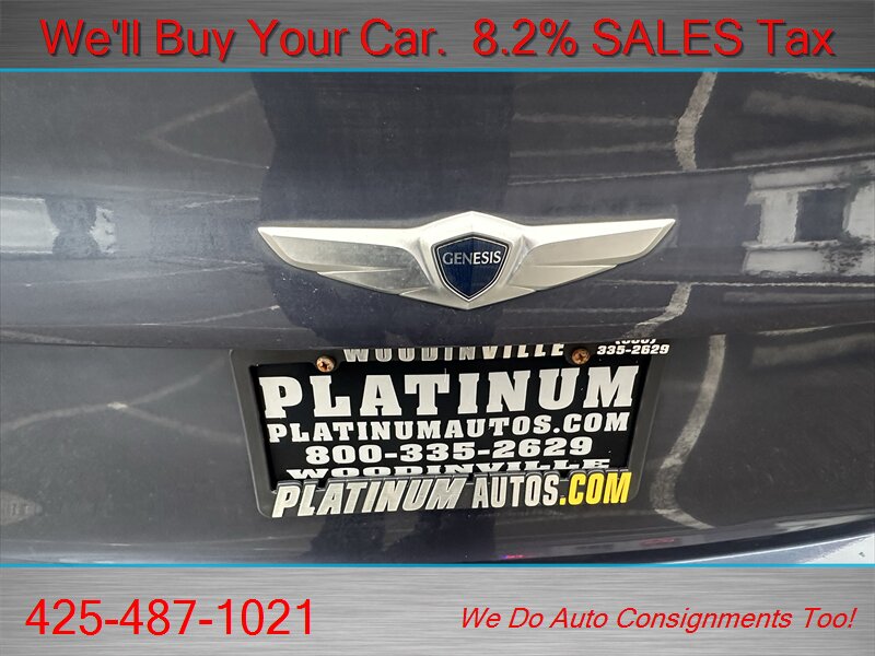 2015 Hyundai Genesis 3.8L   - Photo 15 - Woodinville, WA 98072