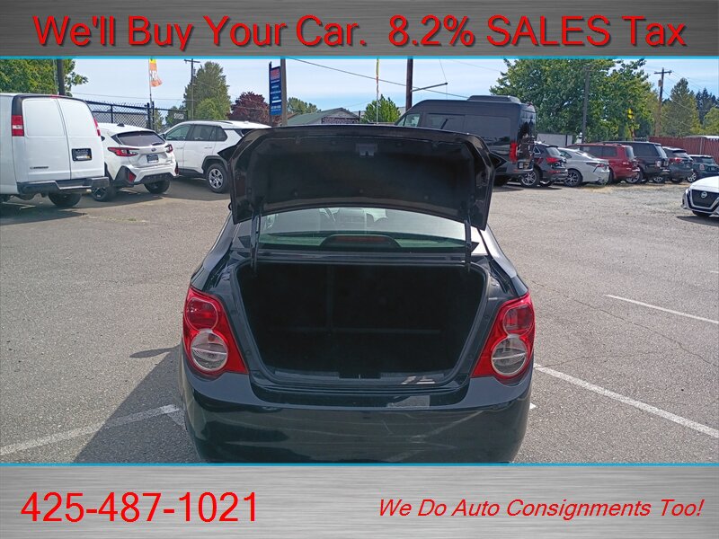 2015 Chevrolet Sonic LS Auto   - Photo 8 - Woodinville, WA 98072