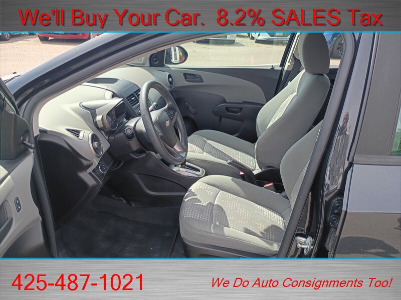 2015 Chevrolet Sonic LS Auto   - Photo 11 - Woodinville, WA 98072
