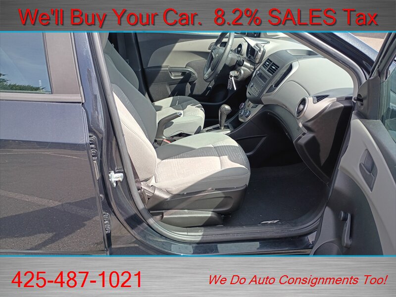 2015 Chevrolet Sonic LS Auto   - Photo 20 - Woodinville, WA 98072