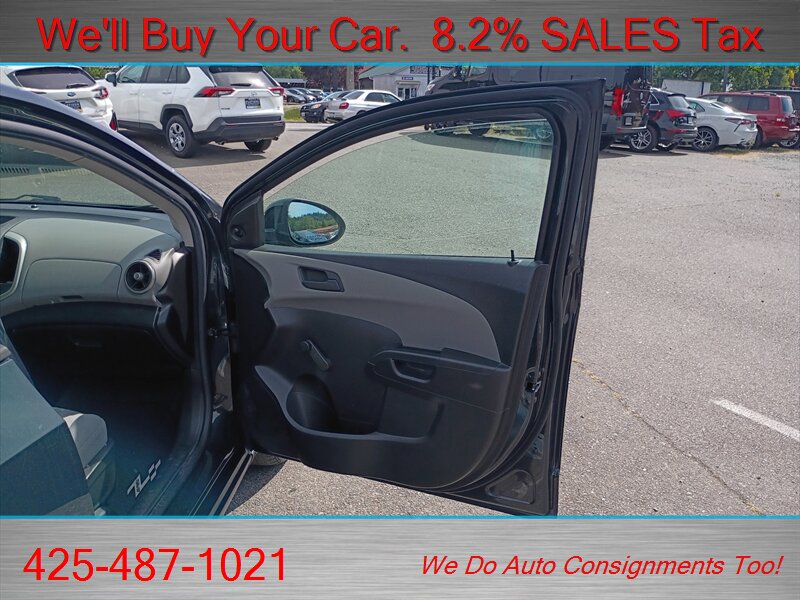 2015 Chevrolet Sonic LS Auto   - Photo 19 - Woodinville, WA 98072