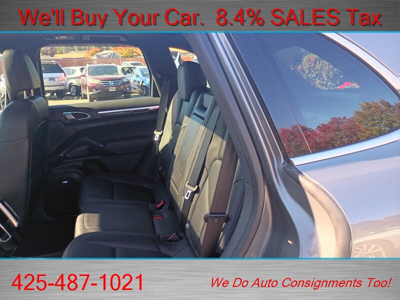 2014 Porsche Cayenne PLATINUM EDITION  LOWEST MILES IN USA - Photo 18 - Woodinville, WA 98072