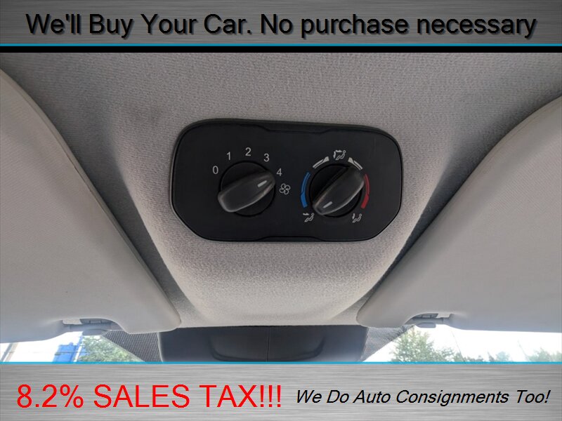 2017 Ford Transit 350 XLT  15 PASSENGER 1 TON XLT - Photo 18 - Woodinville, WA 98072